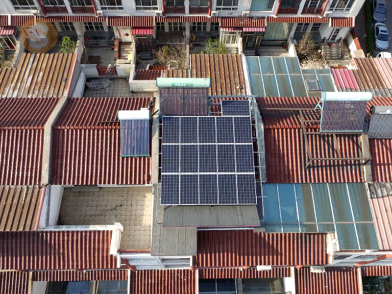 锦州东方天井别墅屋顶4KW